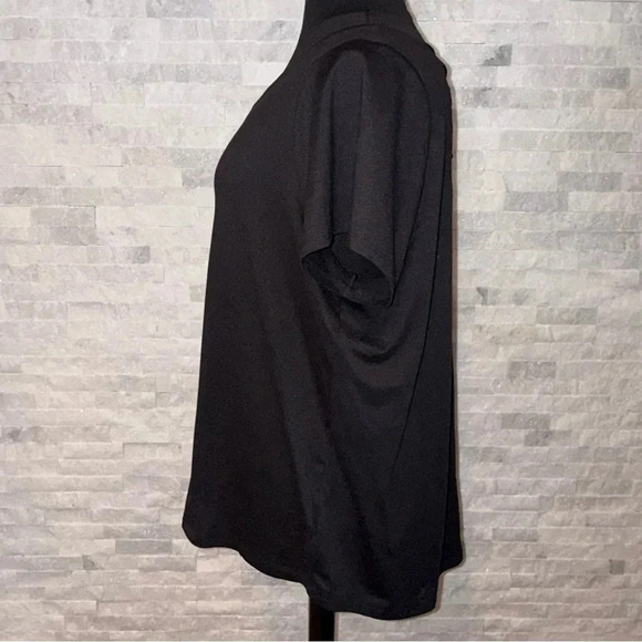 LANE BRYANT LIVI V-Neck Recycled Soft Macrame-Back Tee 18/20 - Picture 5 of 16